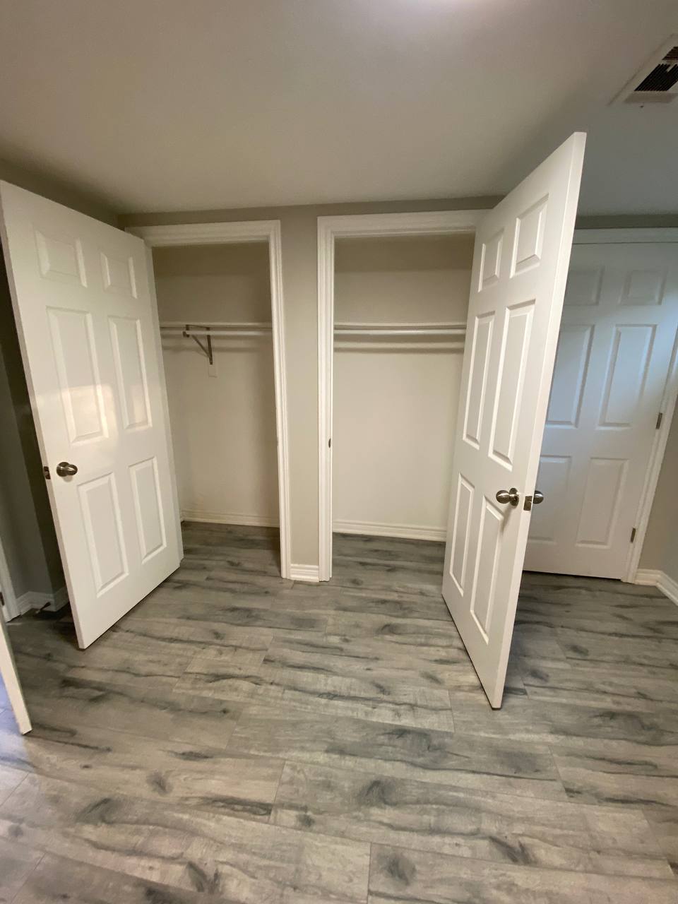 بیسمنت برای اجاره در ریچموند هیل