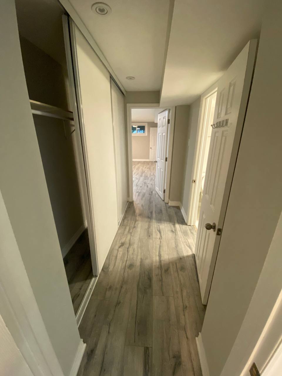 بیسمنت برای اجاره در ریچموند هیل.