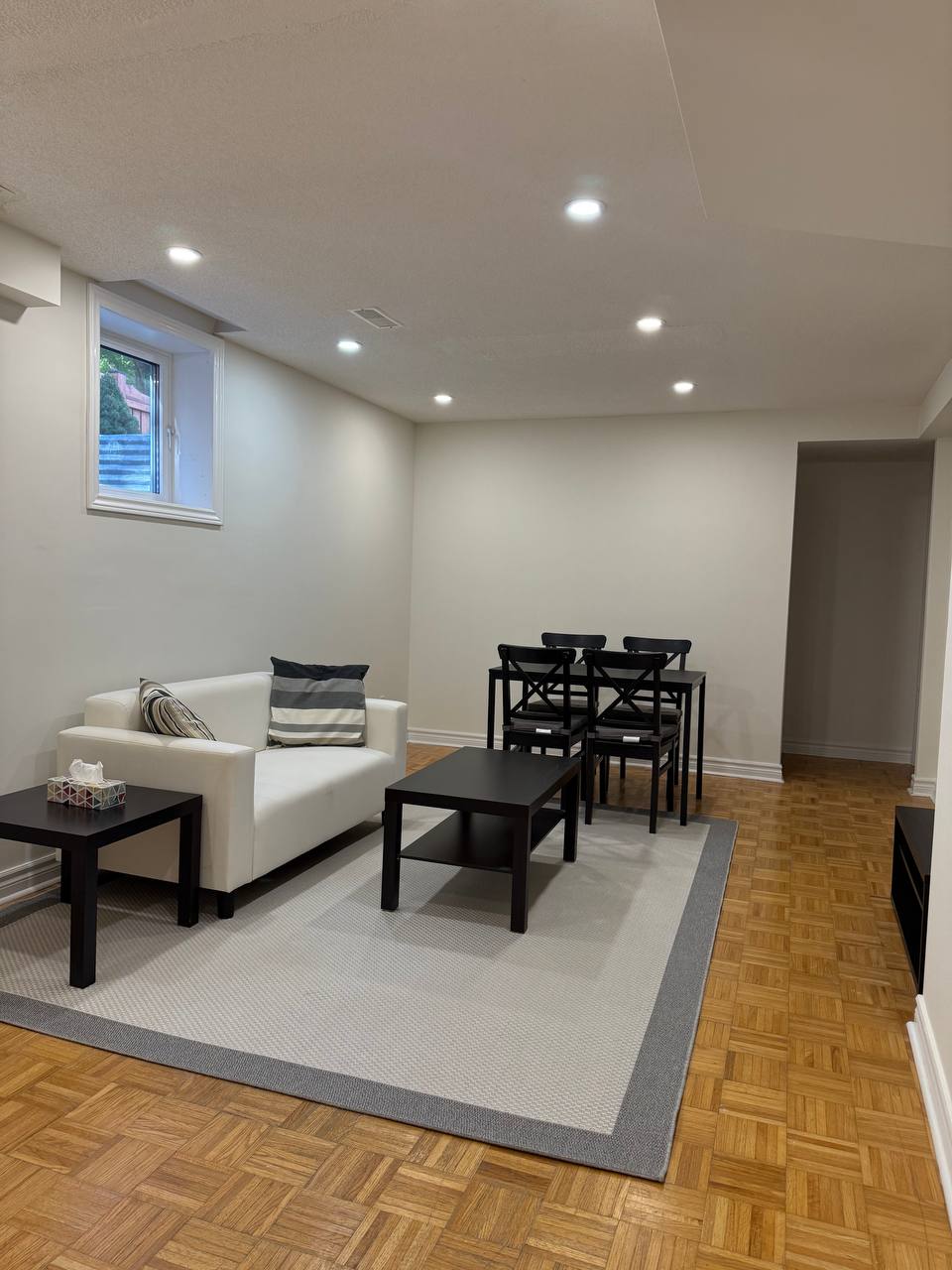 اجاره بیسمنت واک ات در منطقه نیو مارکت نزدیک یانگ