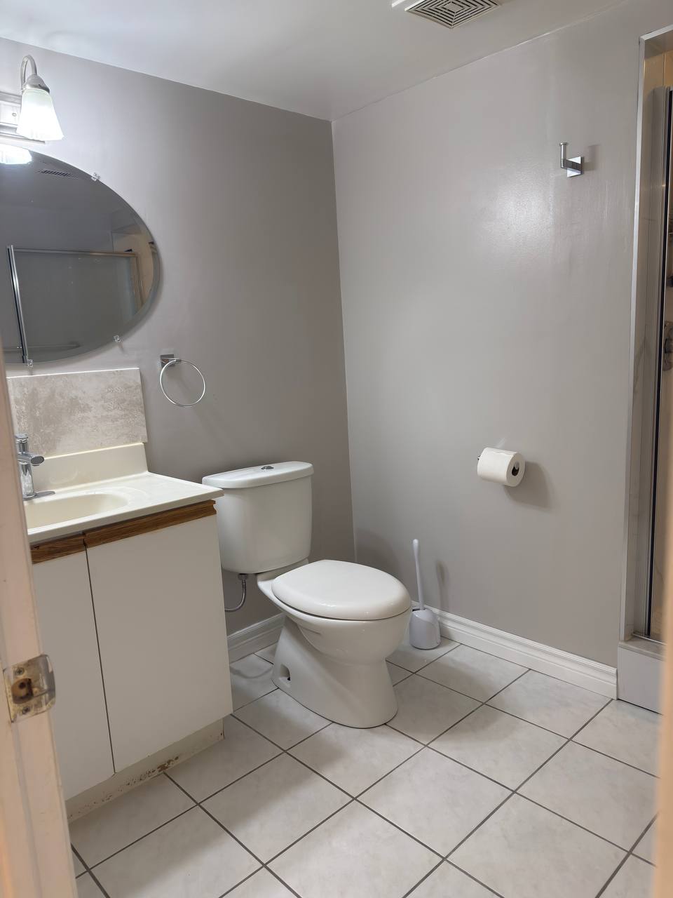 اجاره بیسمنت واک ات در منطقه نیو مارکت نزدیک یانگ