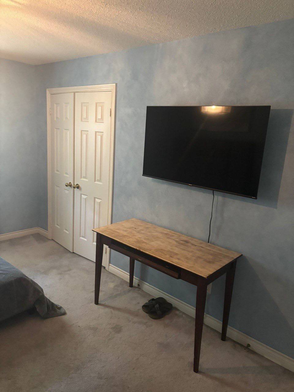 اتاقی بزرگ مستر برای اجاره – تقاطع Bayview