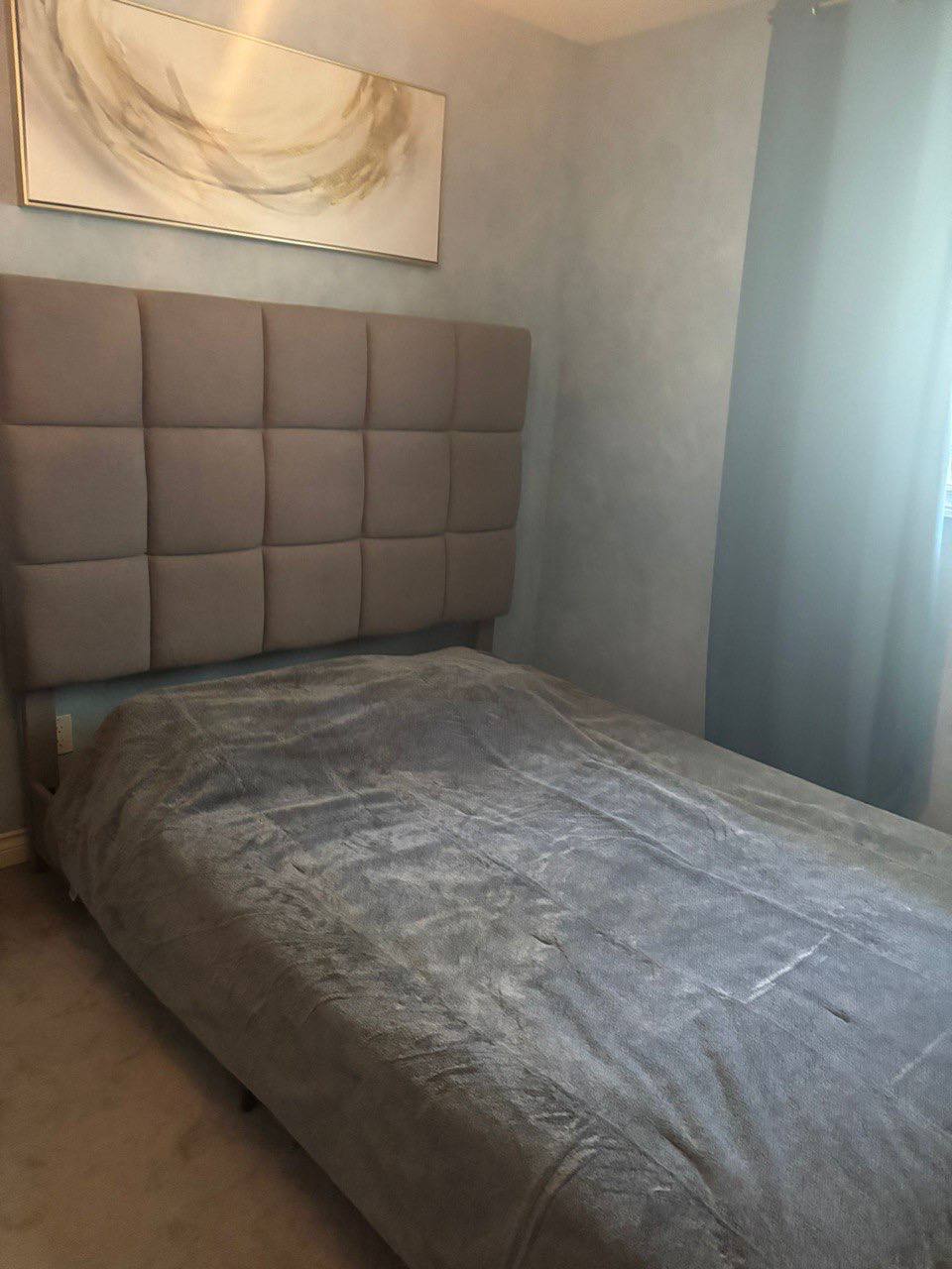 اتاقی بزرگ مستر برای اجاره – تقاطع Bayview