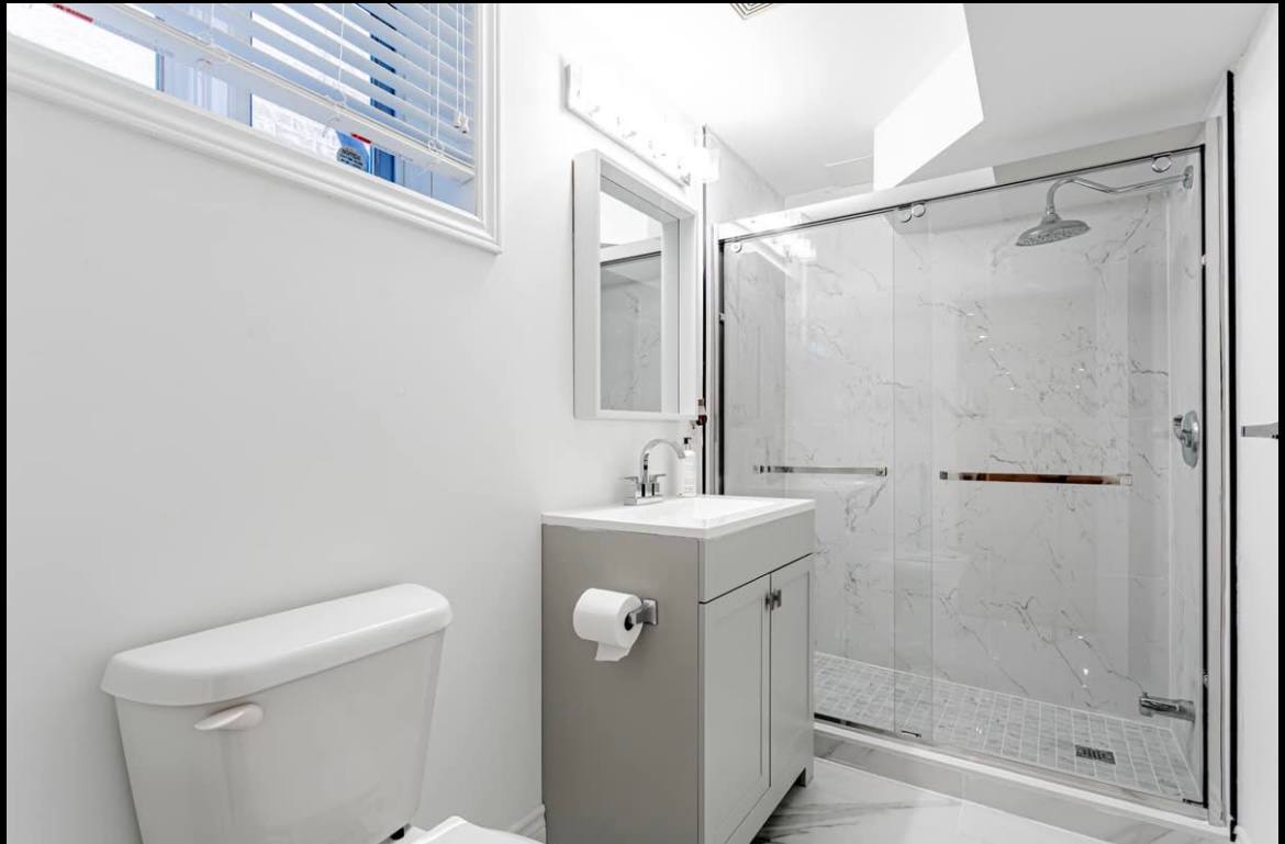 بيسمنت اپارتمان Yonge/Elgin Mills Richmond hill