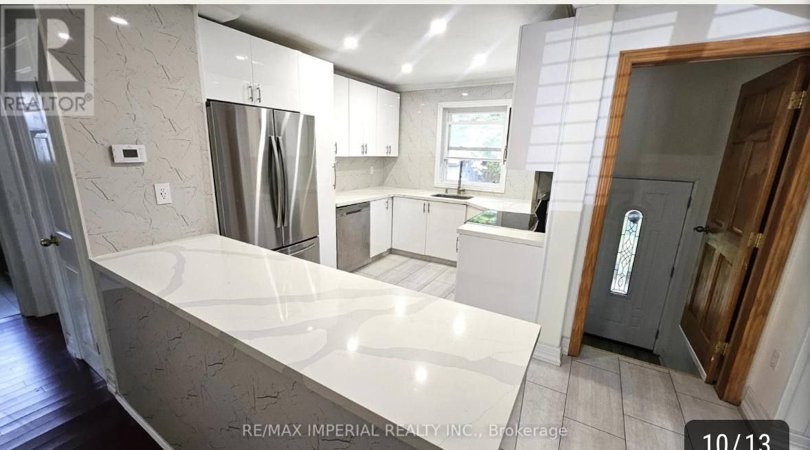 اجاره واحد مسکونی –  خانه سه‌خوابه بازسازی‌شده