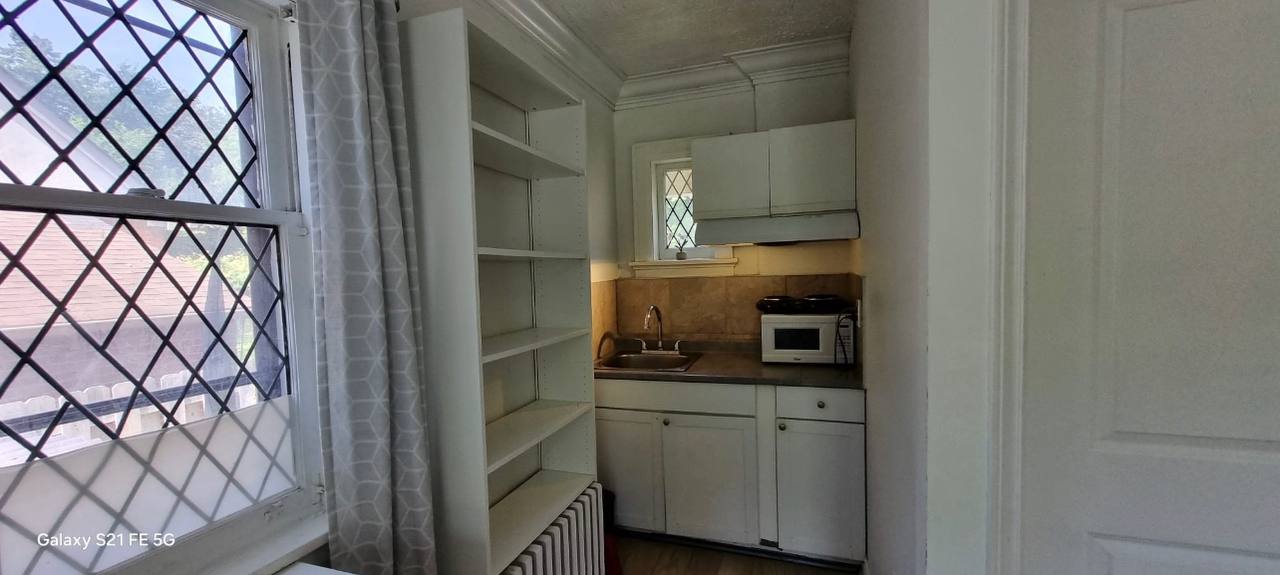 اتاق مبله بچلر با همه امکانات بصورت فرنیشد