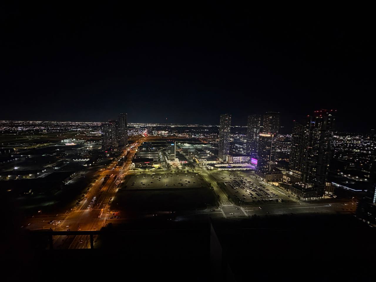 اجاره یک واحد ۳ خوابه ۱۰۰۰ اسکورفیت