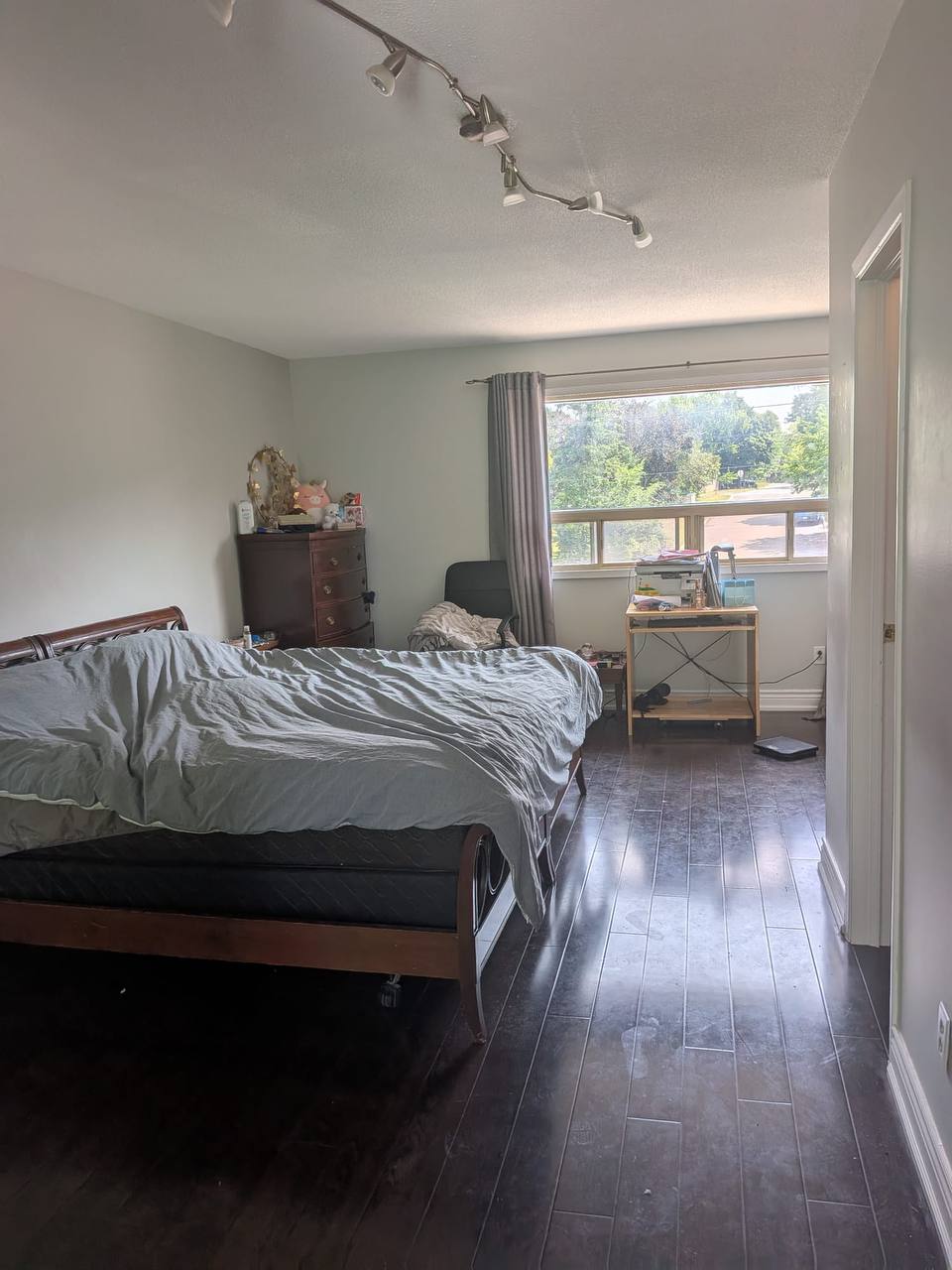 � اتاق خصوصی برای اجاره – موقعیت عالی (یانگ و استیلز)