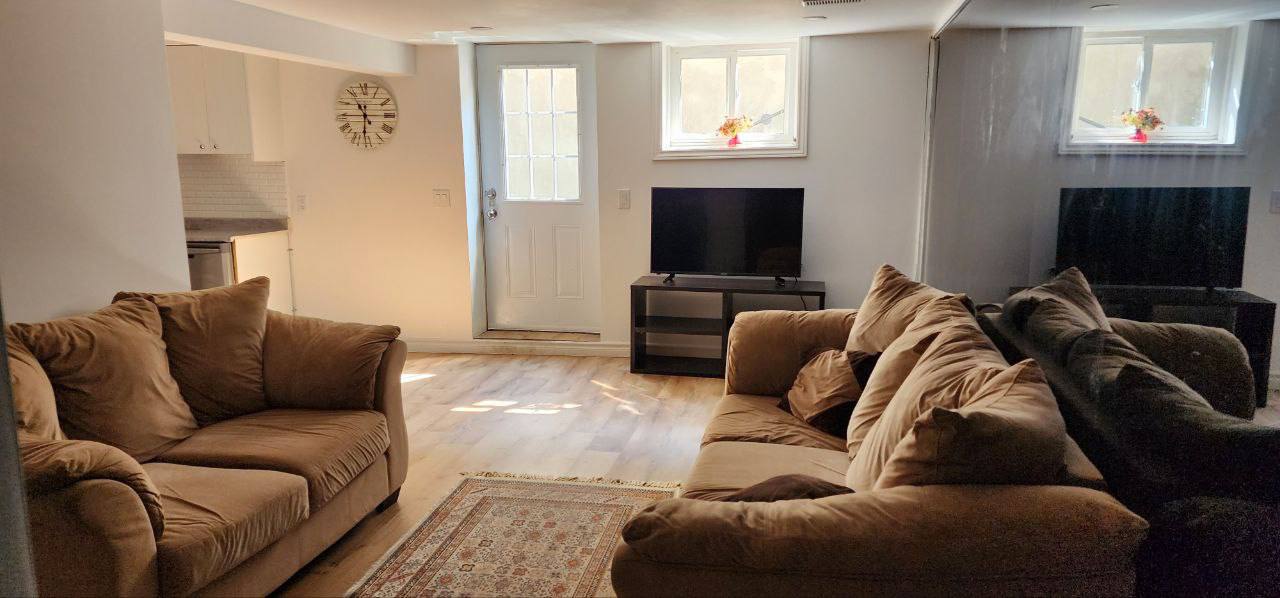 بیسمنت دوخوابه واقع در تورنهیل