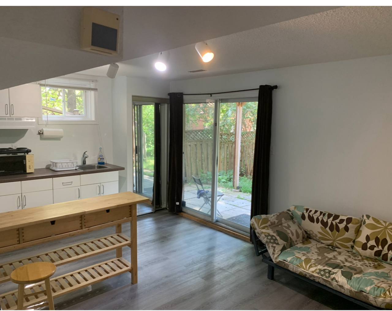 کاندو آپارتمان کاملا مبله و لوکس برای اجاره کوتاه یا بلند مدت