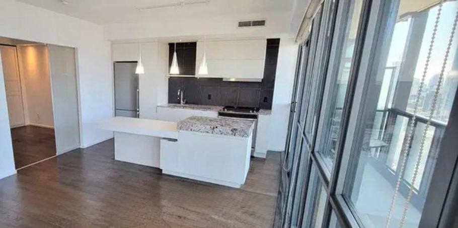 اجاره واحد یک‌خوابه لوکس در قلب تورنتو