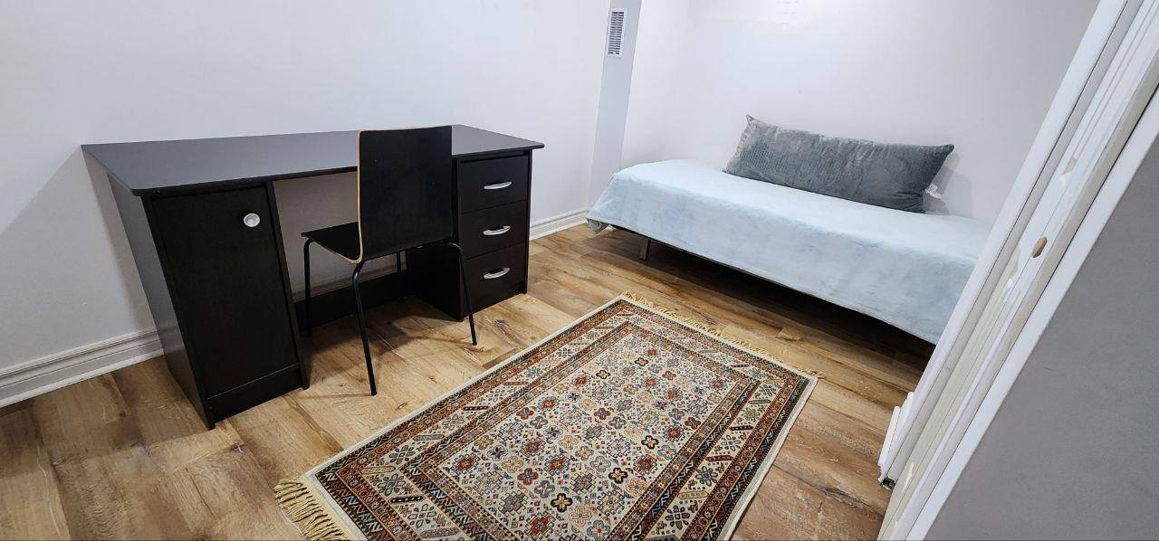 بیسمنت دو خوابه با پارکینگ