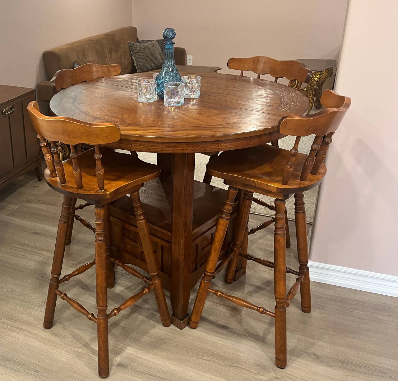 اجاره بیسمنت بچلر کاملا بازسازی شده ونو در نزدیکی نیومارکت