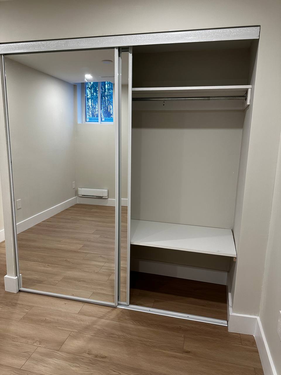 بیسمنت یک خوابه نوساز در ریچموند هیل