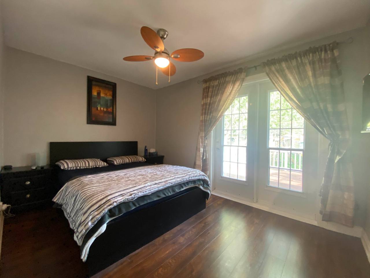 *_یک واحد خانه دیتچ_* واقع در بهترین منطقه ریچموندهیل