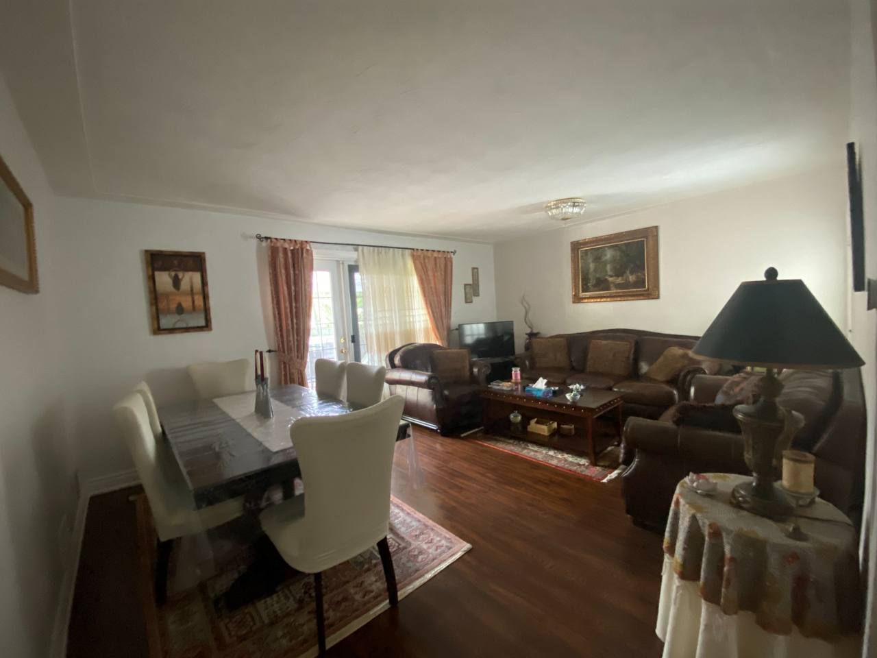 *_یک واحد خانه دیتچ_* واقع در بهترین منطقه ریچموندهیل