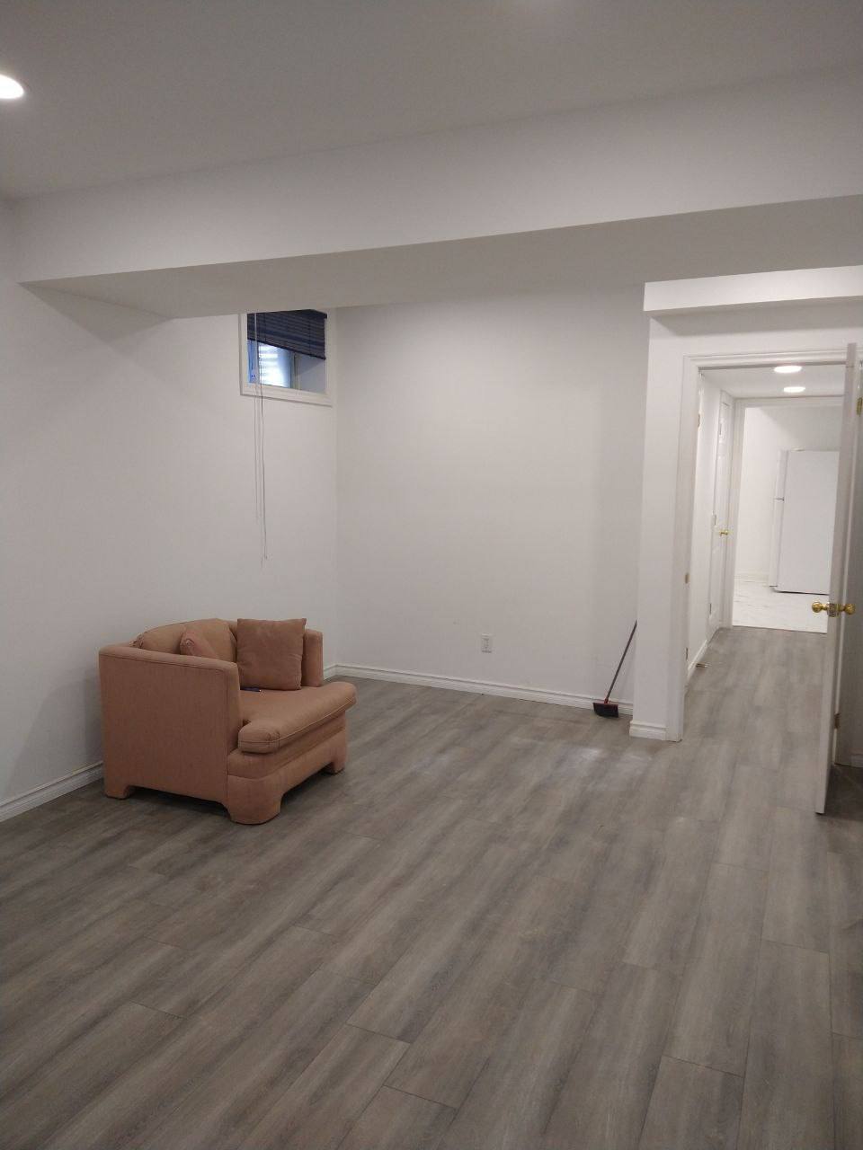 ببیسمنت یک خوابه با لاندری