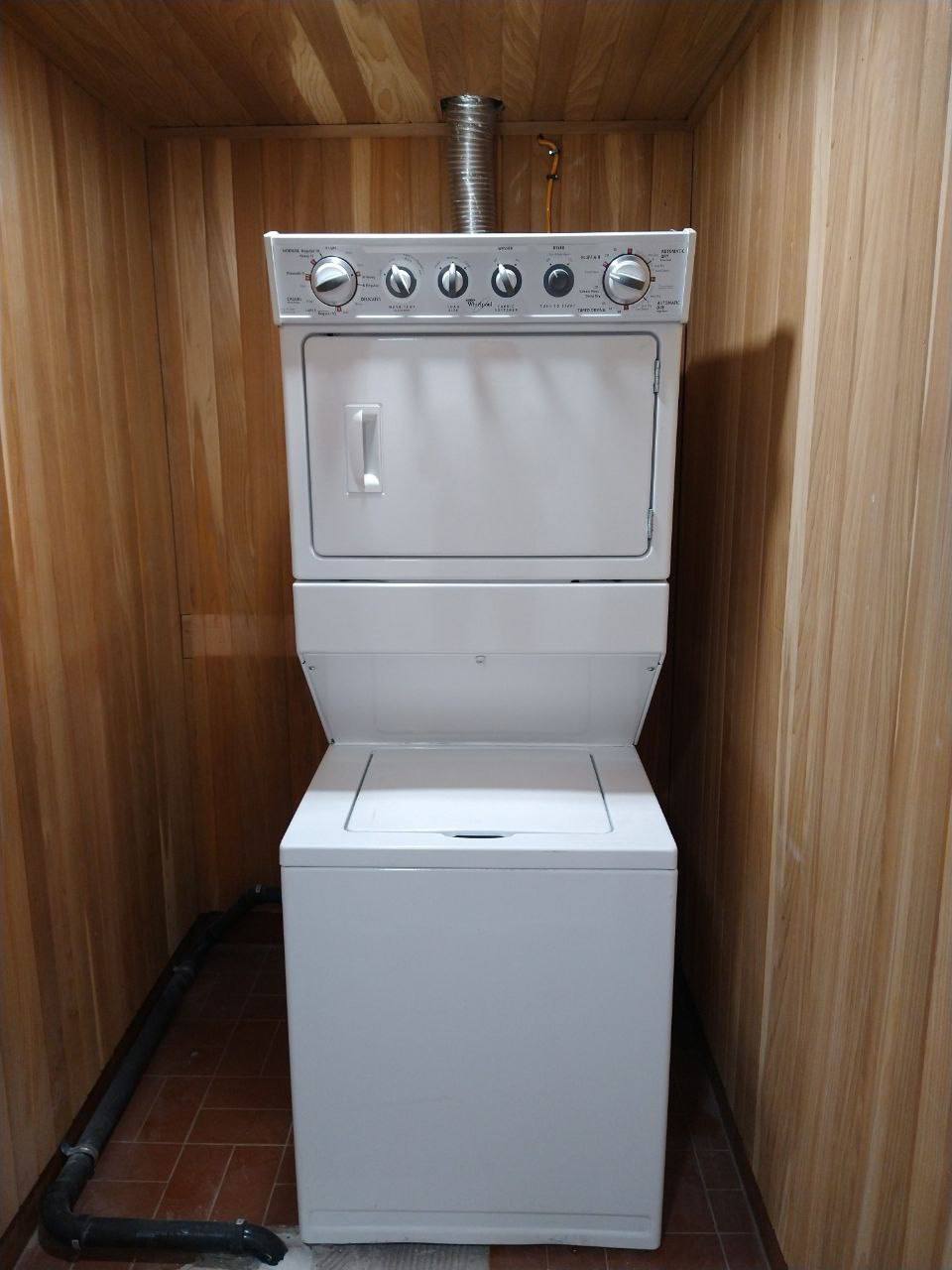 ببیسمنت یک خوابه با لاندری