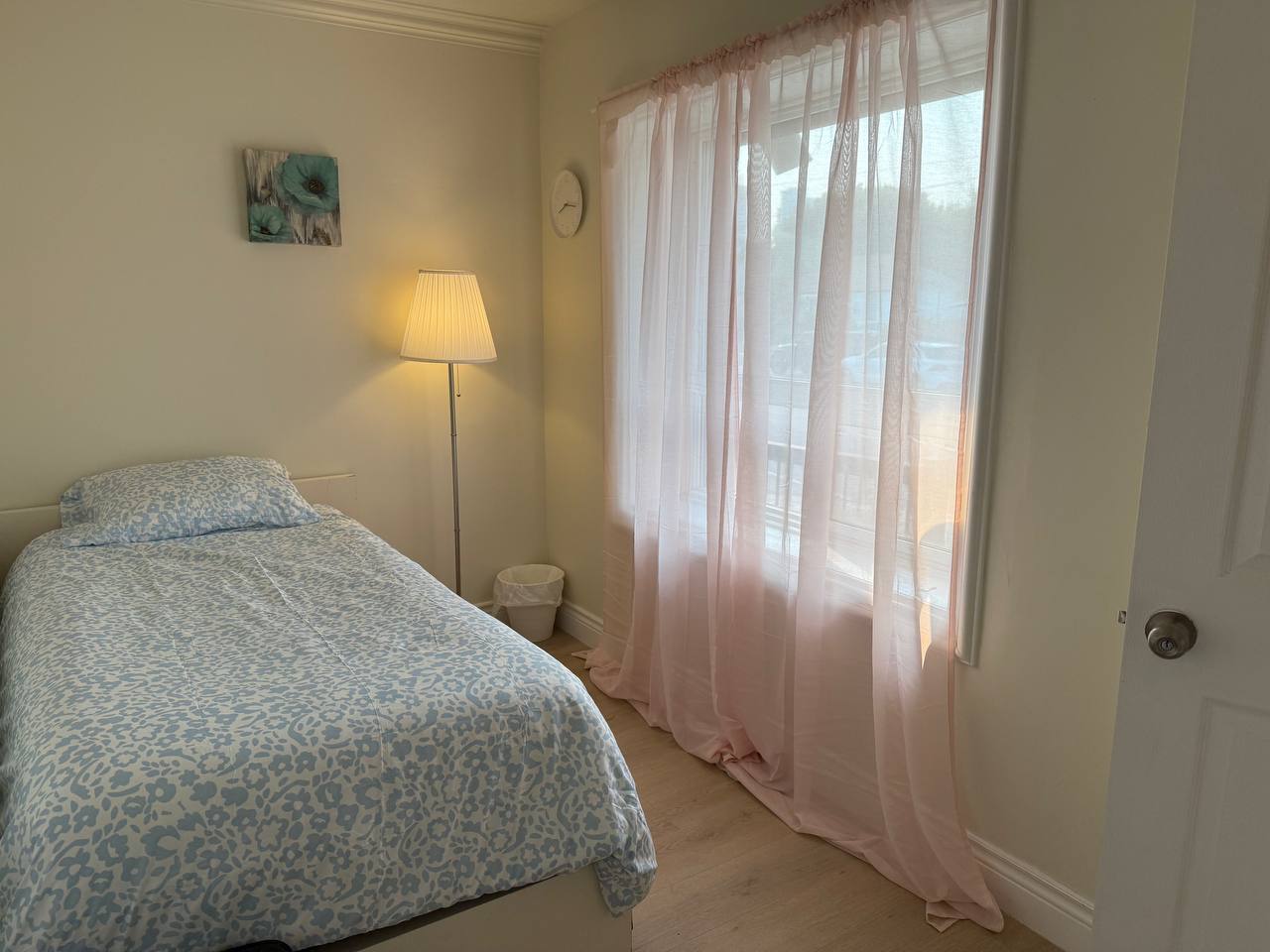 اتاق رنویت نورعالی (اختصاصی در مین فلور)