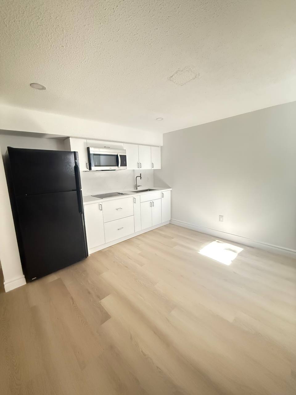 بیسمنت آپارتمان یک خوابه،