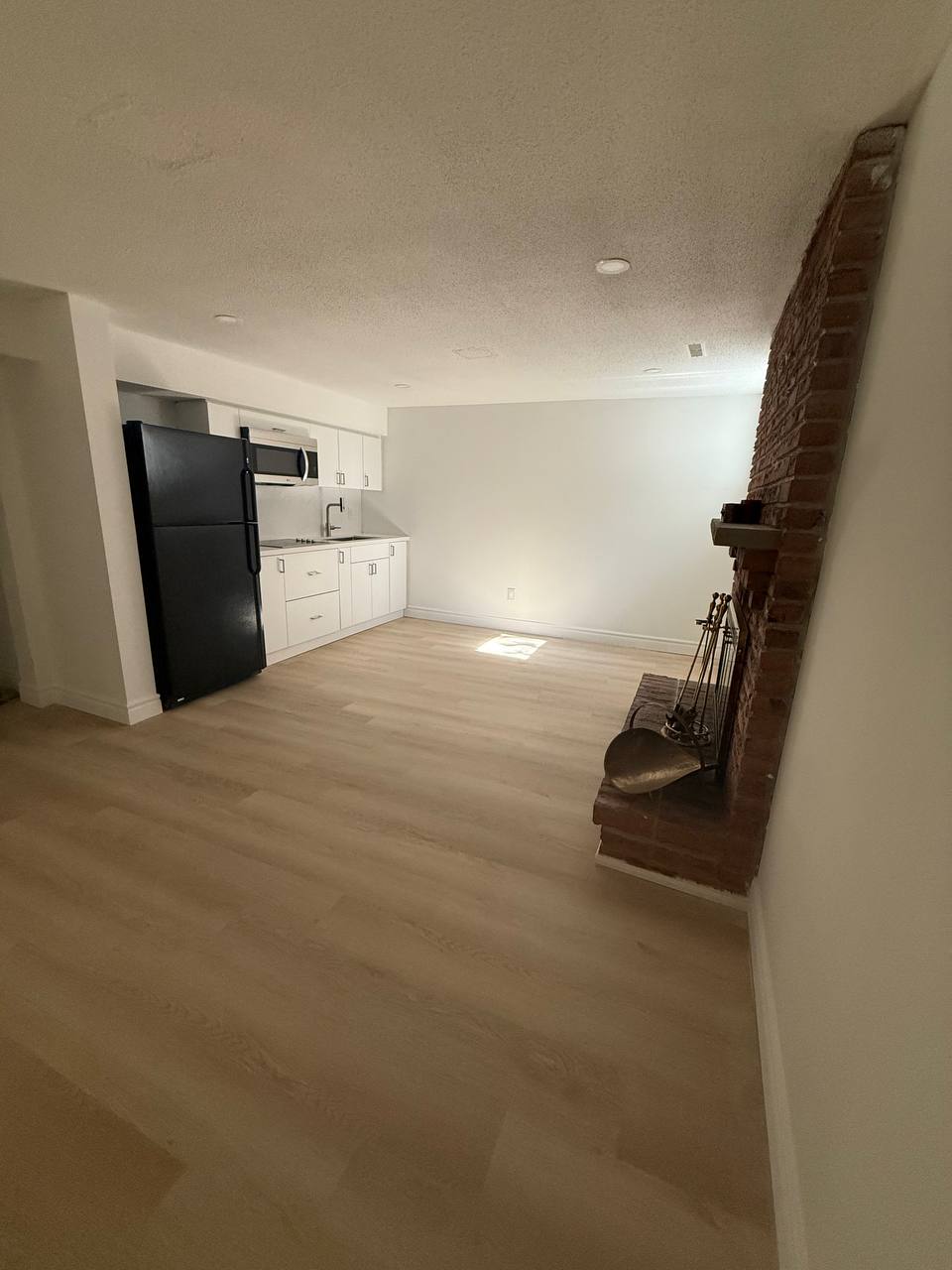 بیسمنت آپارتمان یک خوابه،