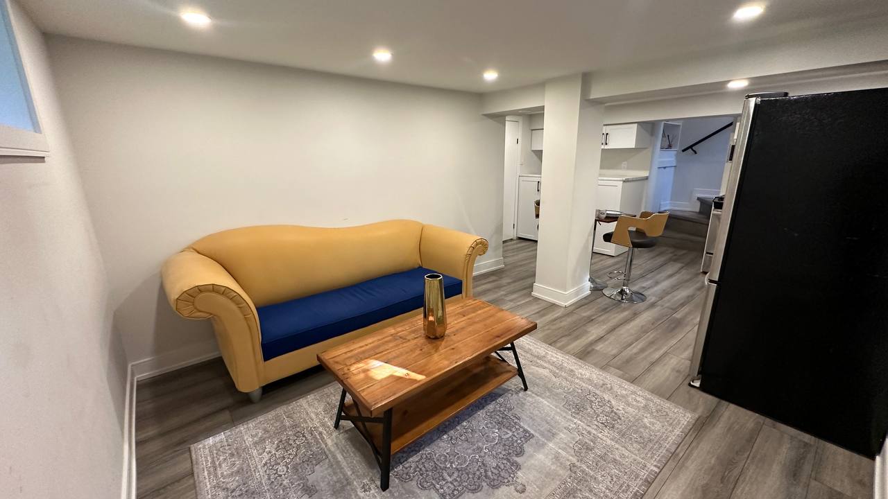 اجاره بیسمنت یکخوابه در نیومارکت