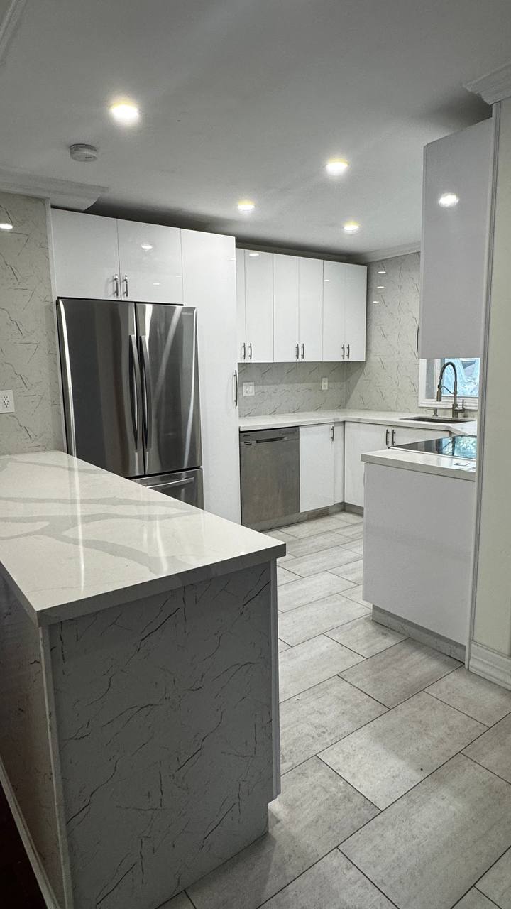 🏡 اجاره دو واحد ۳ خوابه و ۴ خوابه – بلند مدت یکساله (Main Floor)