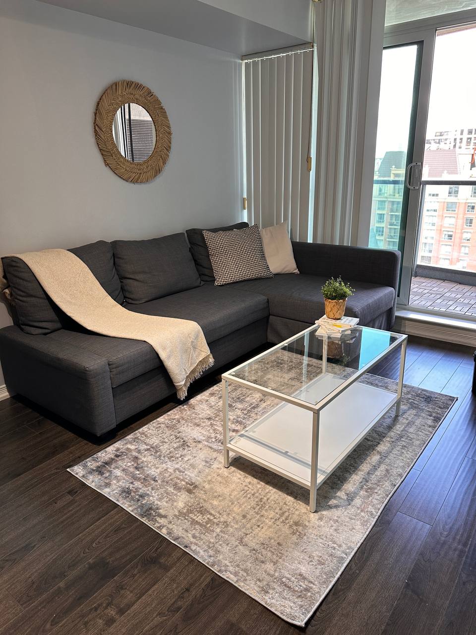 آپارتمان يك خوابه، فرنيشد